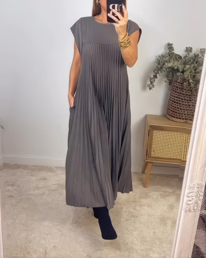 Joëlle | Timeless and Comfortable Dress