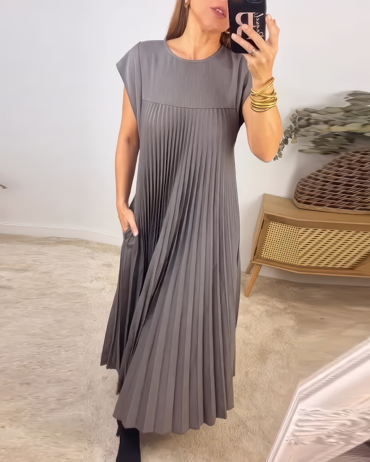 Joëlle | Timeless and Comfortable Dress