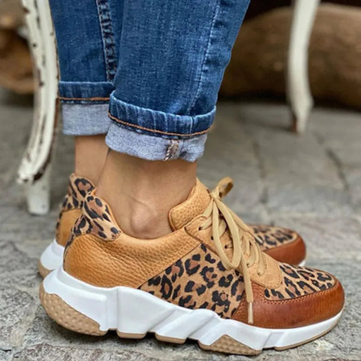 Harlene | Fashionable shoes with leopard print