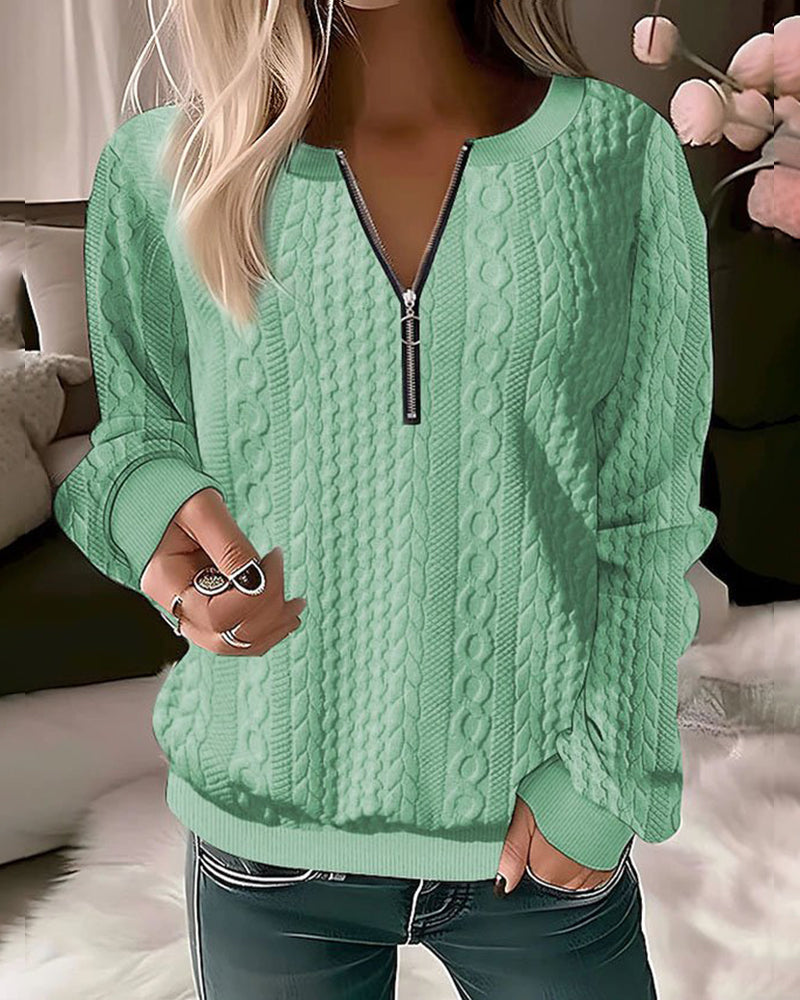 Melanie | Trendy sweater with cable knit