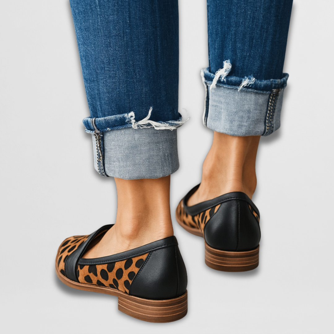 Zelda | Suede Loafers