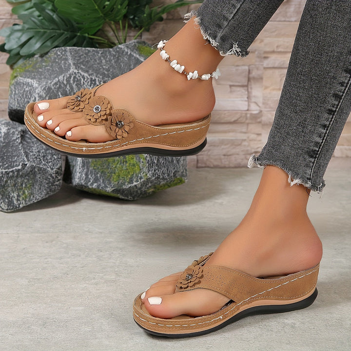 ALIA - Orthopaedic Sandals
