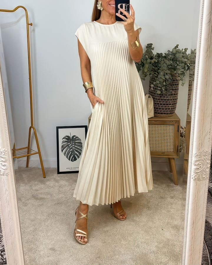 Joëlle | Timeless and Comfortable Dress