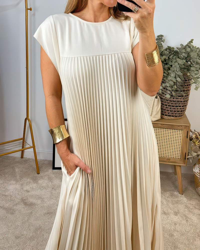 Joëlle | Timeless and Comfortable Dress