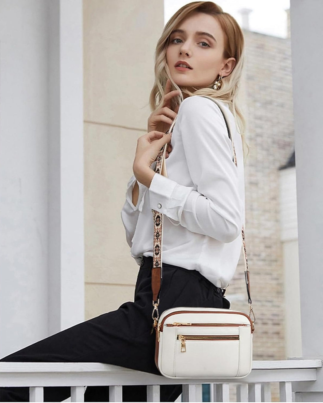 Camille | Elegant Leather Shoulder Bag for Women with Practical Compartments