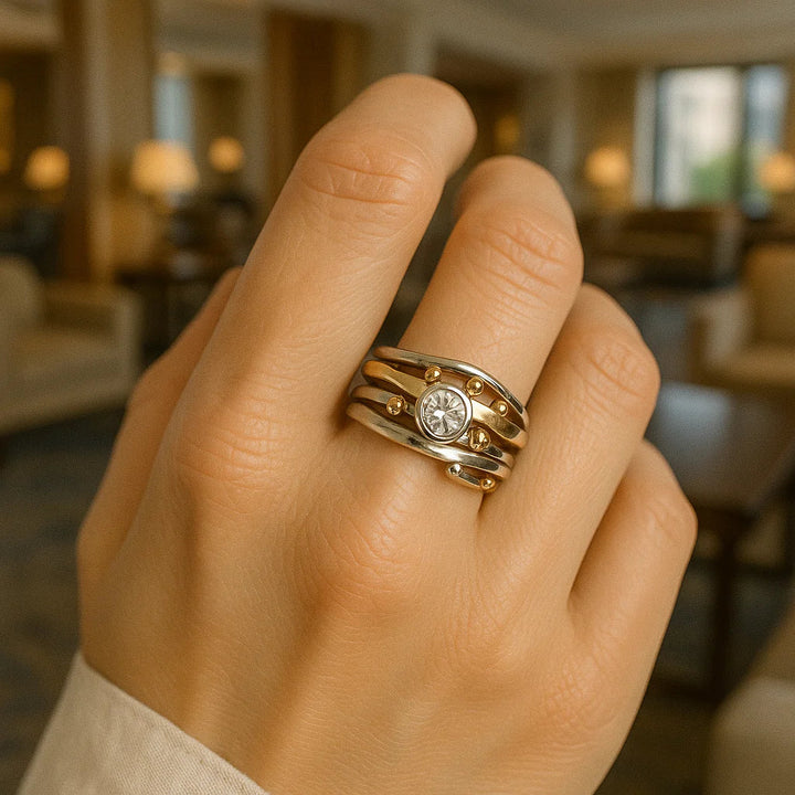 Royal - Vintage Gold Inlay Zirconia Ring