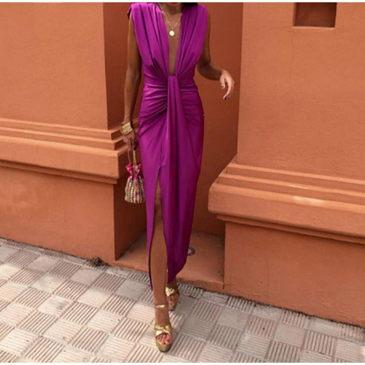 Crocetta™ | Elegant dress with a deep neckline
