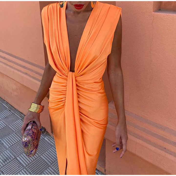 Crocetta™ | Elegant dress with a deep neckline