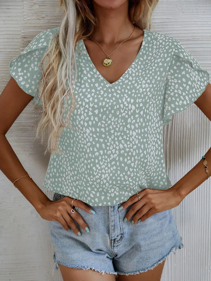 Cassidy | Chic blouse with abstract print