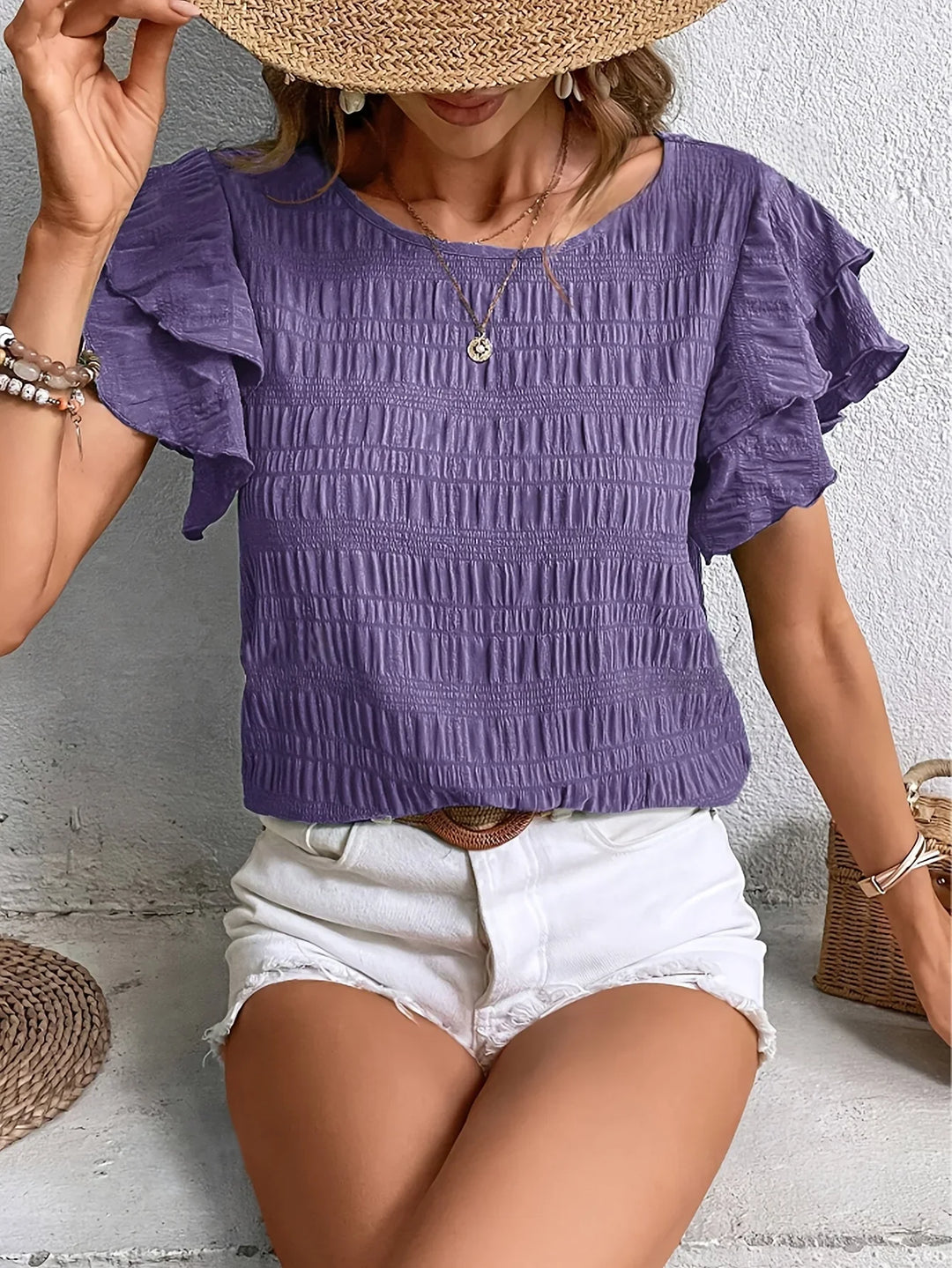 Charmaine | Lightweight blouse with playful ruffles
