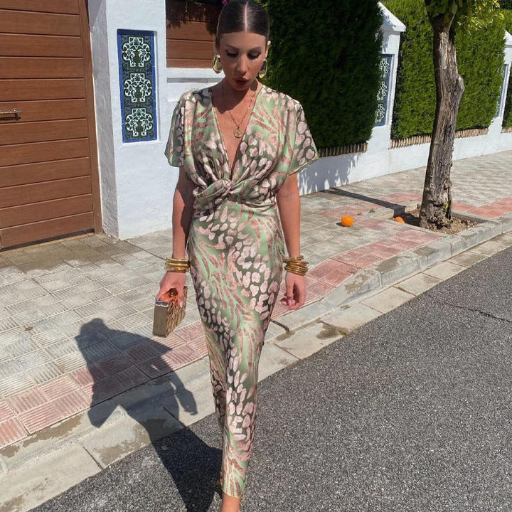 Alessia | Long Dress with V Neck