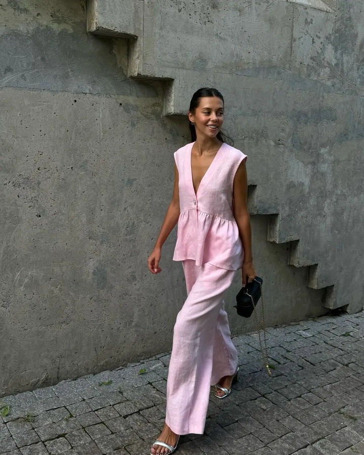Laura™ | Graceful and Flowing Set