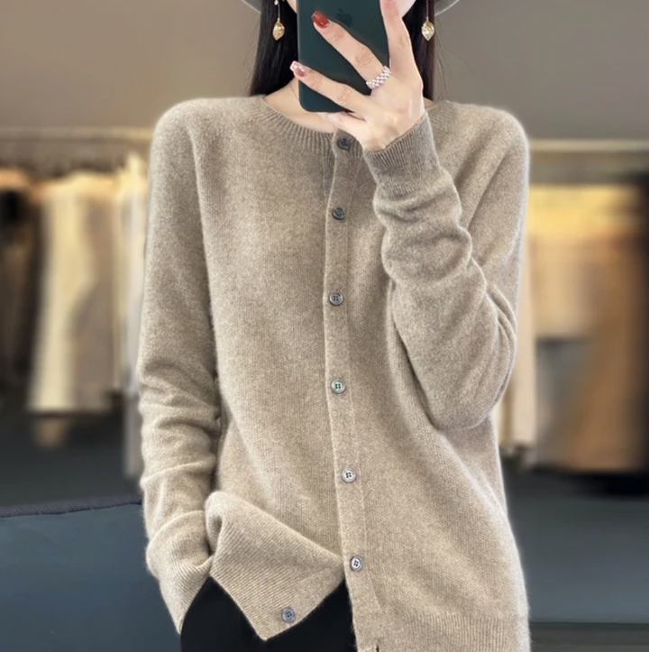 VIVIENNE I WARM COZY KNITTED CARDIGAN