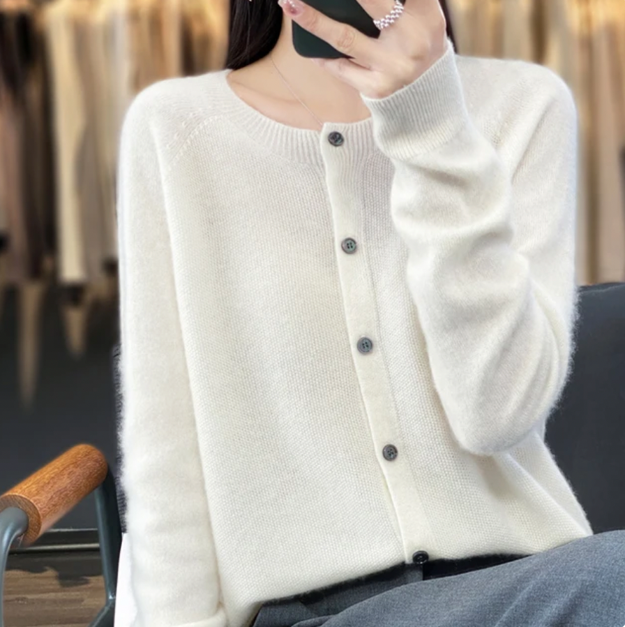 VIVIENNE I WARM COZY KNITTED CARDIGAN