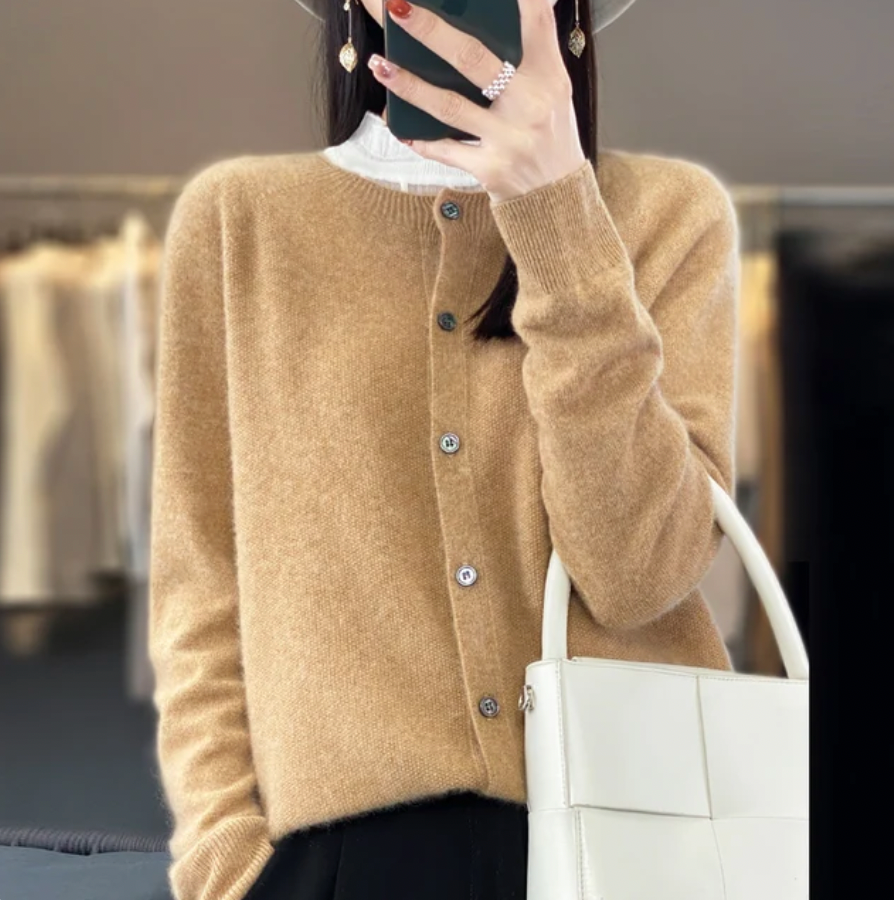VIVIENNE I WARM COZY KNITTED CARDIGAN