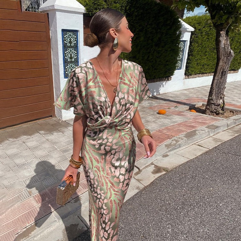 Alessia | Long Dress with V Neck