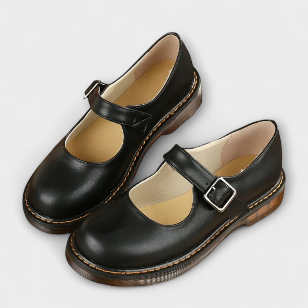 Benita | Vintage Mary Jane Shoes