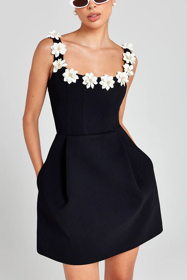 Cindy | Feminine Mini Dress with Floral Appliqués