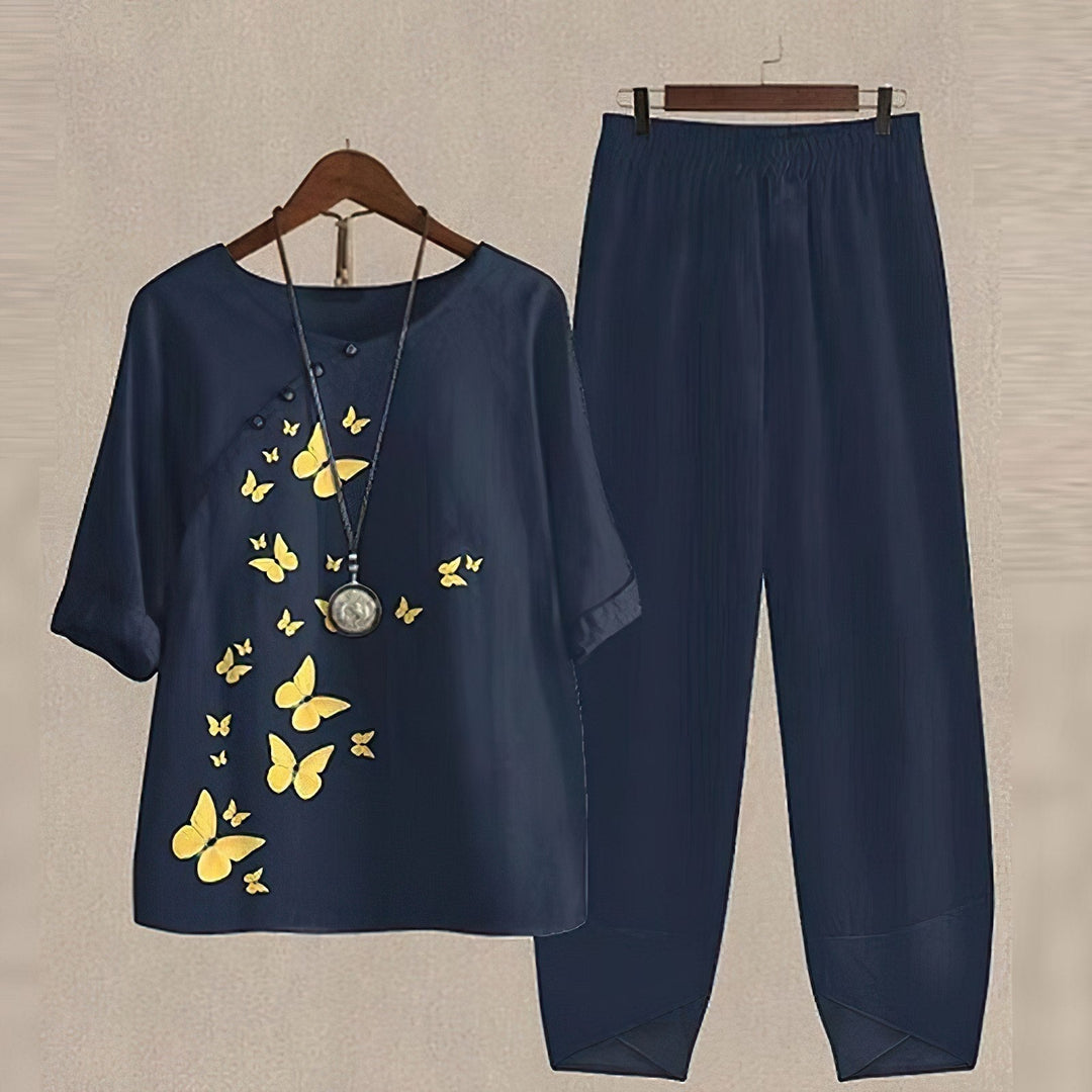Gabriela | Comfortable Shirt and Trousers