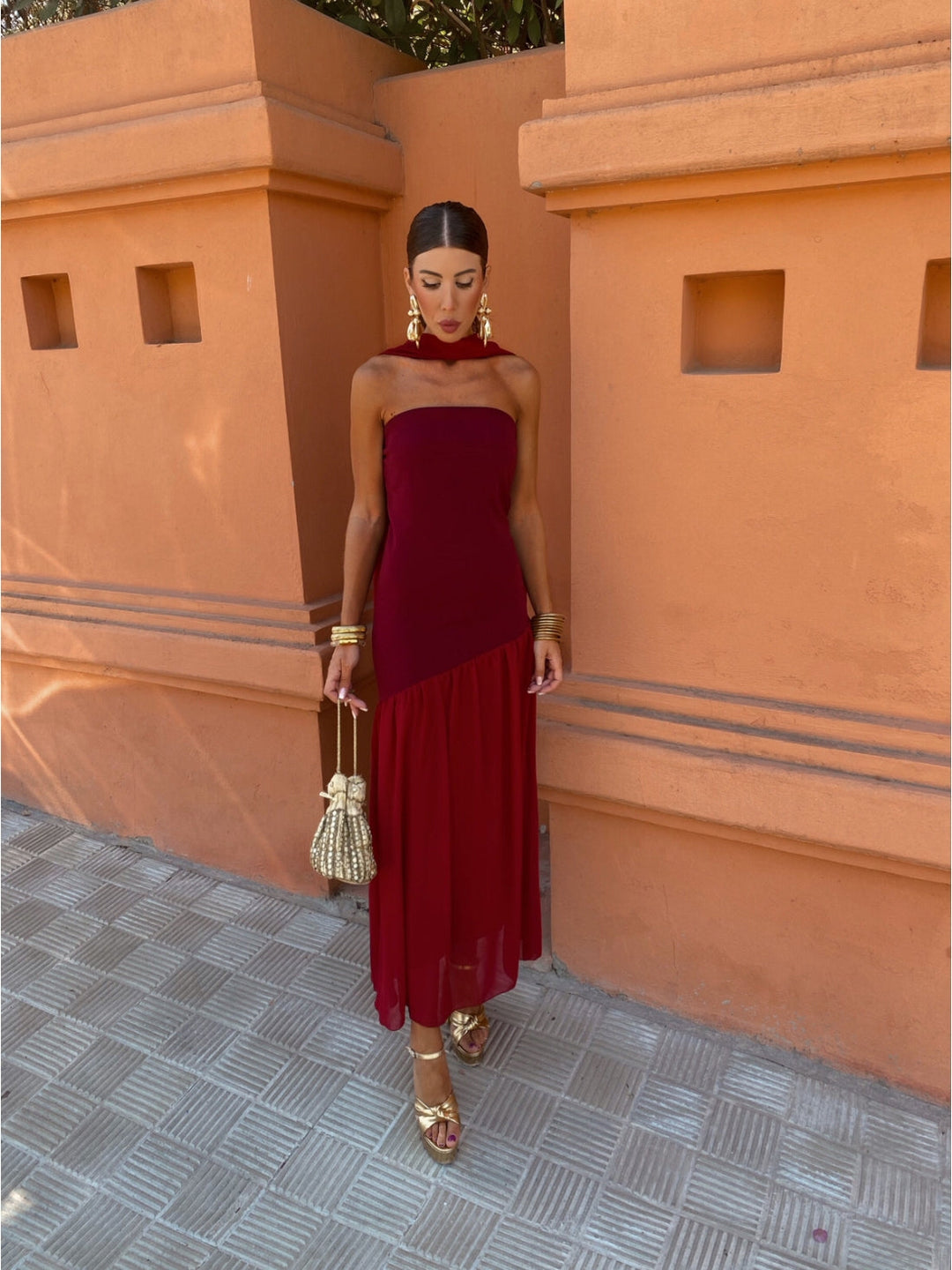 Mila | Chic Strapless Midi Dress