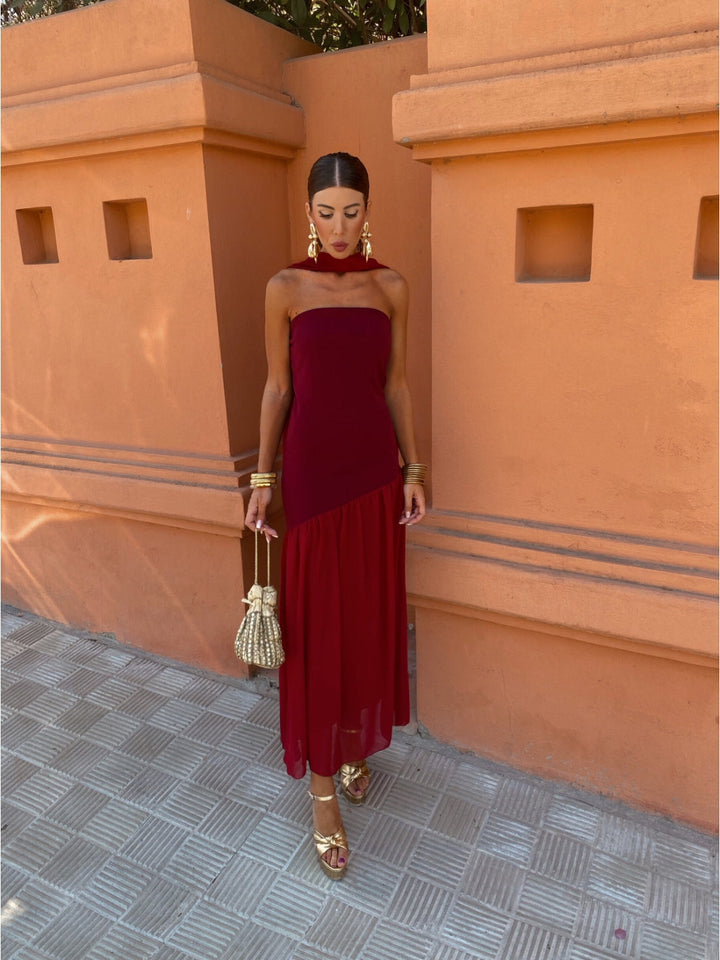 Mila | Chic Strapless Midi Dress
